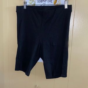 RIBBED BLACK H&M BIKE SHORTS